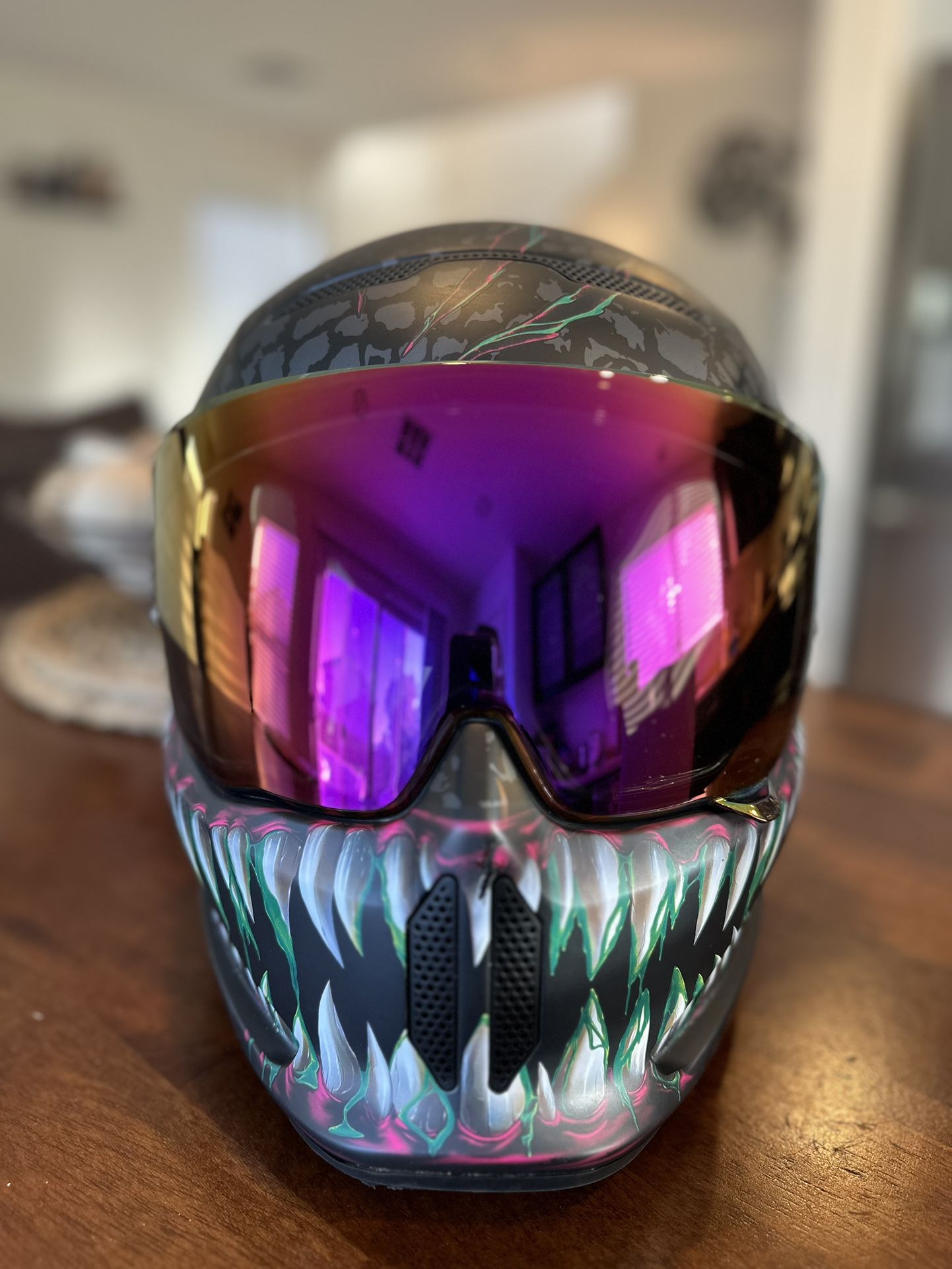 Ruroc Atlas 3.0 Toxin Carbon Fiber Racing Motorcycle Helmet Size L