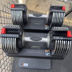 Adjustable dumbbells