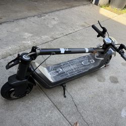 NIU KQI3 Pro Scooter