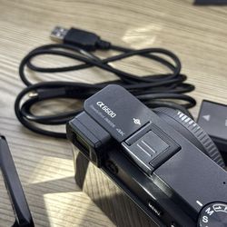 Sony Alpha A6600 Mirrorless Camera w/ SmallRig Cage