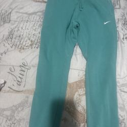 Nike Sweatpants size M