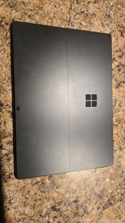Surface Pro 8