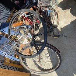 Vintage 3 speed huffy ready for restoration