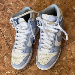Nike Dunk High Size 7