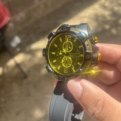 Invicta Men's Aviator 33061 quartz