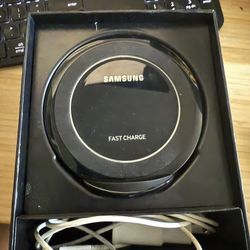 Samsung Wireless Charging Stand 