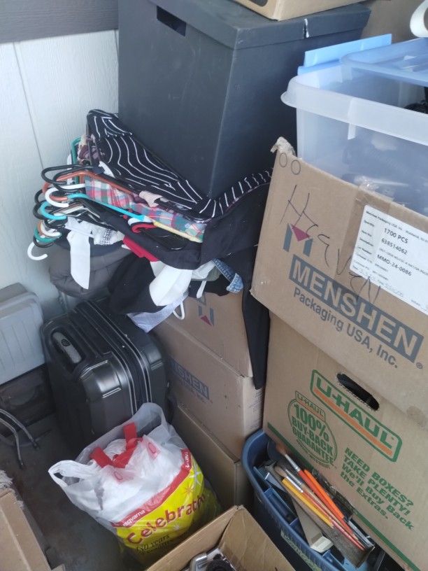 A Whole Bunch Of Women's Stuff New Semi New Clothes Shoes Purses Makeup Jewelry All Kinds Of Knick Knacks Art Stuff