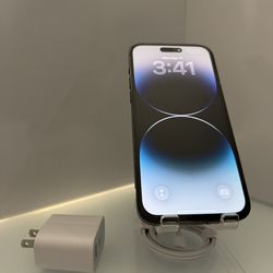 iPhone 14 Pro Max 128GB Unlocked - Space Black - 100% Battery + Cable & Charger