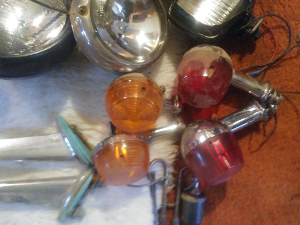 Vintage car items ..
