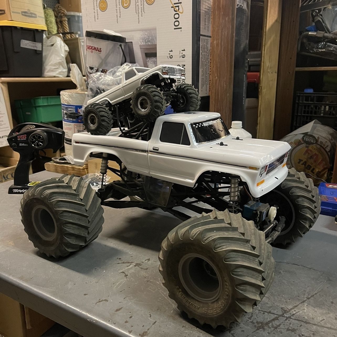 Axial Smt10 for Sale in Wildomar CA OfferUp