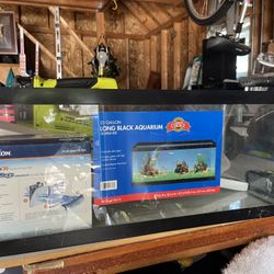 New 20 Tank With New Top And Filter 