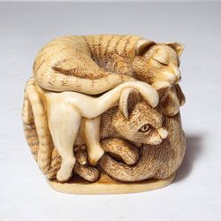 Harmony Kingdom Cat Trinket Box