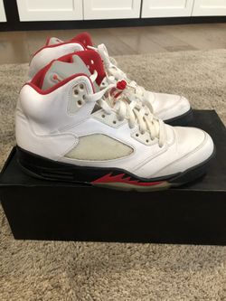 Air Jordan 5 fire red size 10
