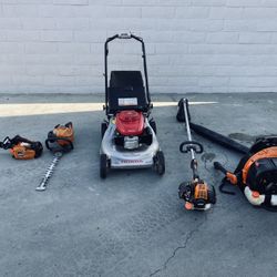 Honda Self Propel Lawnmower And Lawn Equipment 