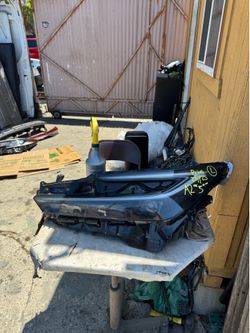 Toyota PRIUS LEFT USED OEM HEADLIGHT (2023-2025)