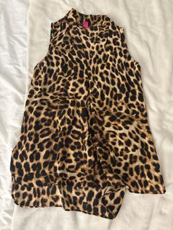 Leopard Print Sleeveless Blouse