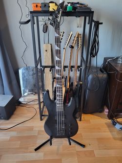 Jackson Concert Bass JS2 Black