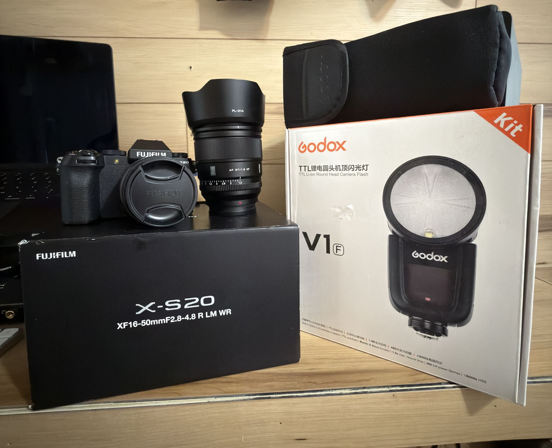 Fujifilm X-S20 Body Only - Like New, Box & Accessories