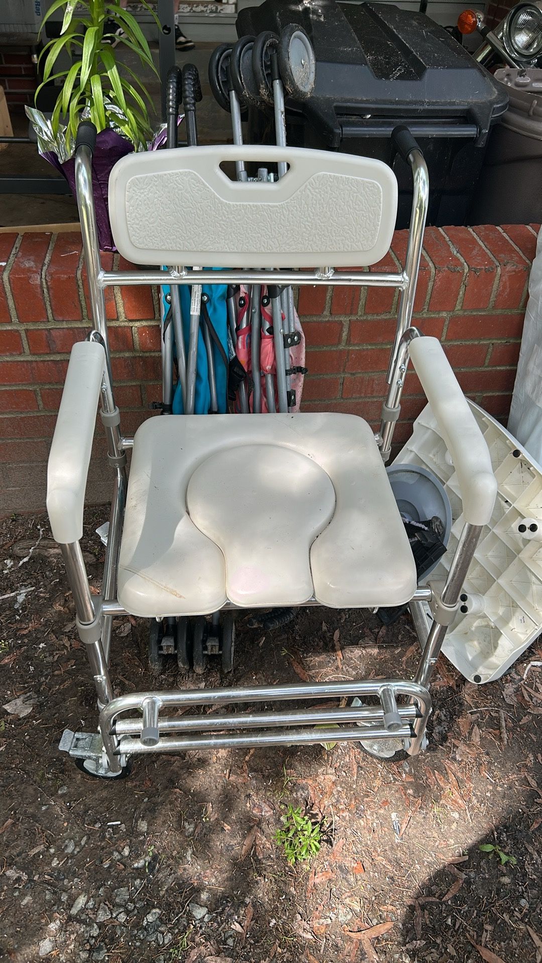 Portable shower chair