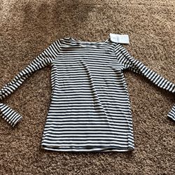 Long sleeve ST. GEORGE NEVER WORN, TAGS ATTACHED