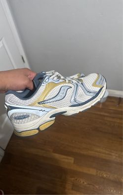 Saucony Progrid Size 10.5