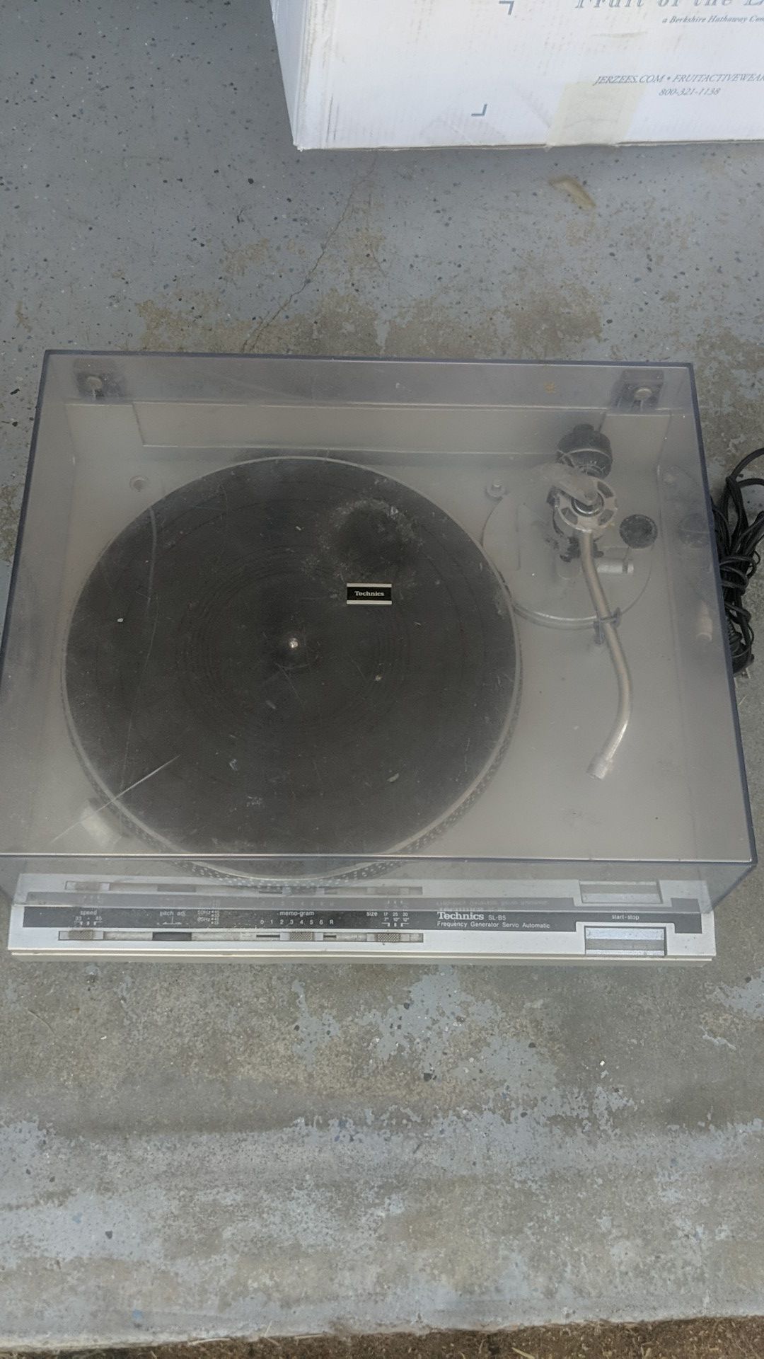 Technics SL-B5 Record turntable