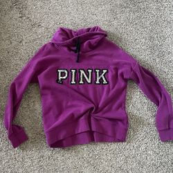 Pink sweatshirt (small)
