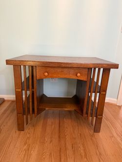 Mission Style Oak Writing Desk with Drawer