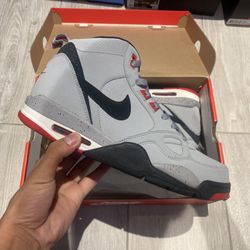 Jordan Flight 13 Mid