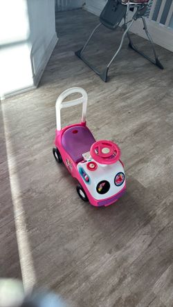 Minnie Mouse Ride-On with sounds