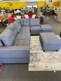 Gray Sectional Sofa In Super Offer Only For Black Friday. Ask For Price