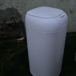 Diaper Genie 