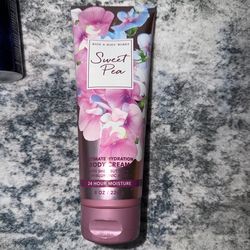 Bath & body Works sweet pea body cream