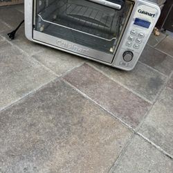 Cusinart Baking Owen 