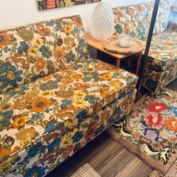 VTG MCM FLOWER POWER SECTIONAL~ ON SALE NOW! FREE DELIVERY & Comes W Free VTG