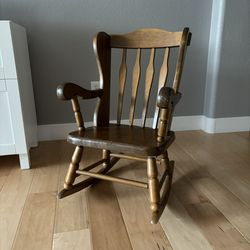 Oak Hill Rocking Chair