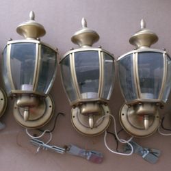 Wall lamps