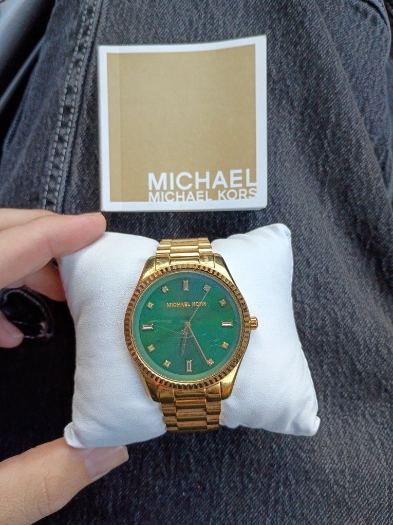 Michael Kors Wrist Watch, With booklet and box