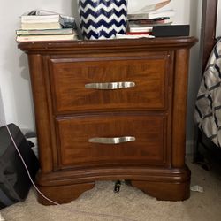 Two Night Stands And A Dresser