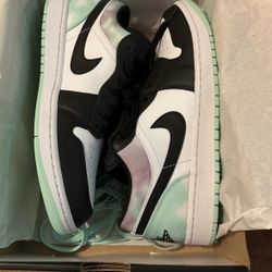 Nike Air Jordan 1 Low Mint Foam Black New
