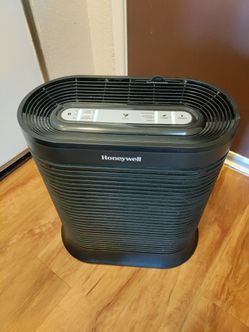 HONEYWELL HP-A200 LG RM  AIR PURIFIER ORIG COST $200 ASKING $30