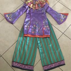 Halloween Costume Size 10-12