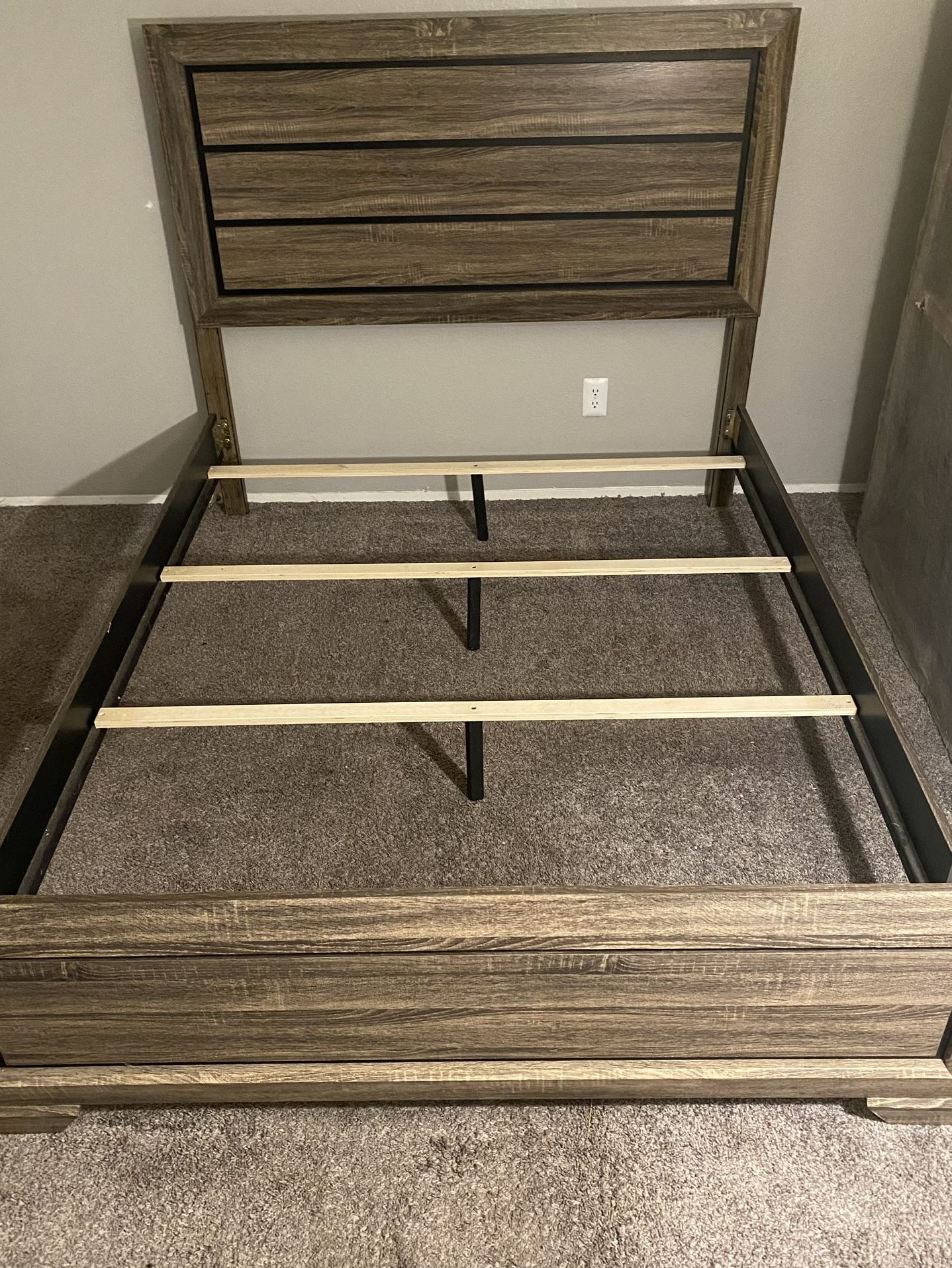 Queen Bedroom Set