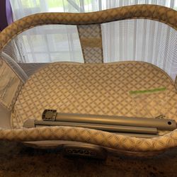 Halo Bassinet Swivel Sleeper