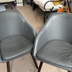 Accent Chair/ Dining Chairs 2 