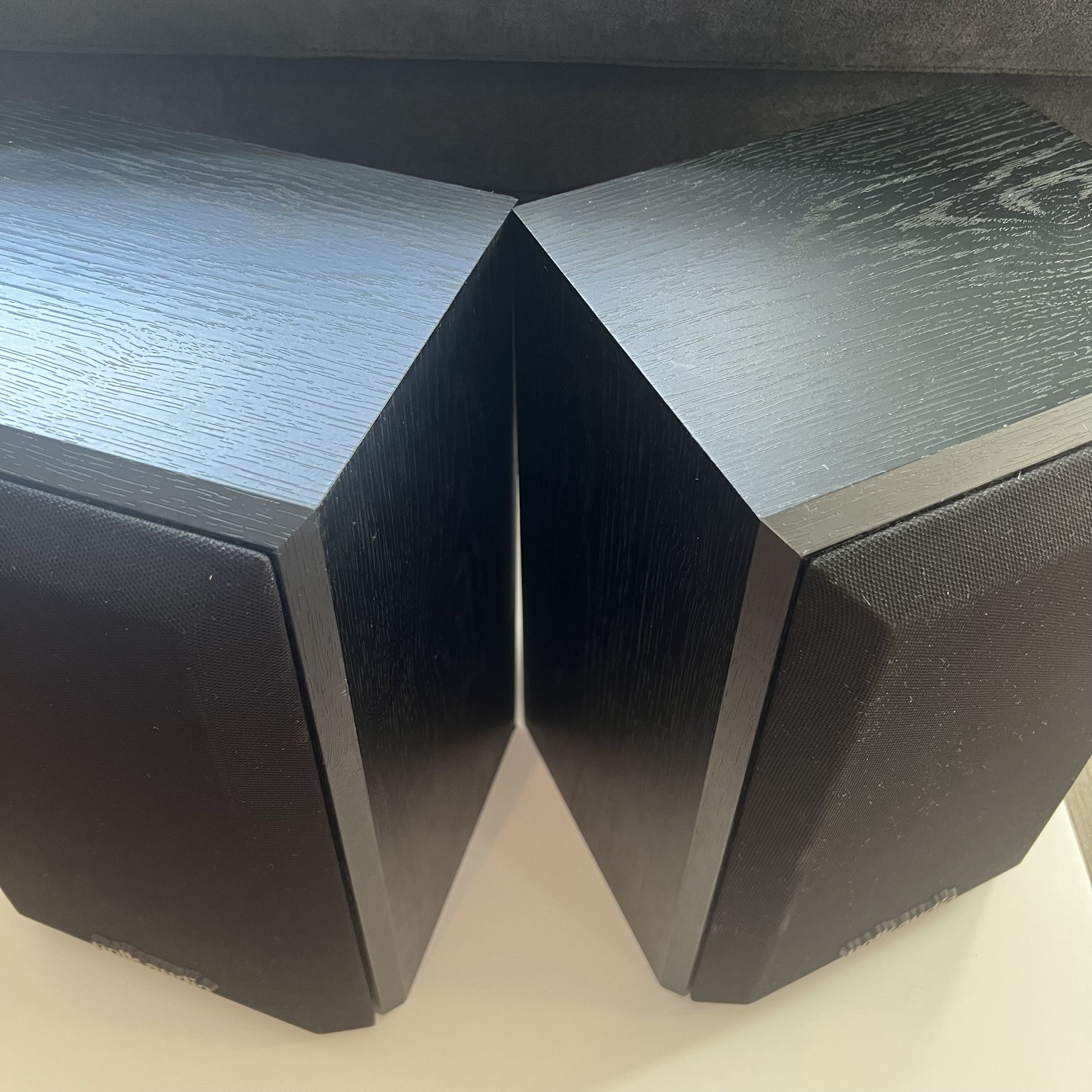 Polk Audio 2.1 System – Monitor Series 2 (M4) Speakers + PSW50 Powered Subwoofer