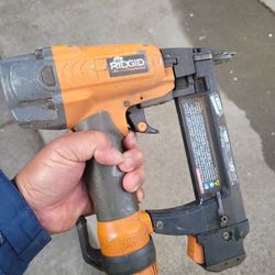 18ga Finish Stapler Ridgid