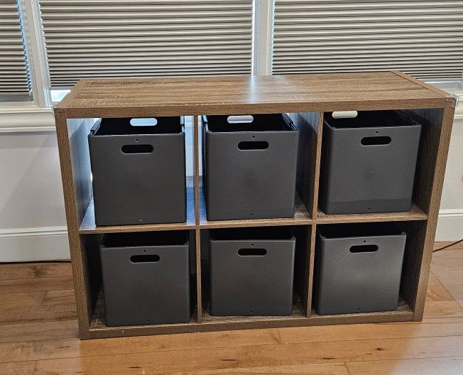 Gray Cubbies