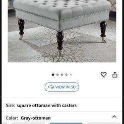 Tufted square ottoman