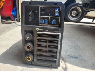 Miller CST 282 Welder